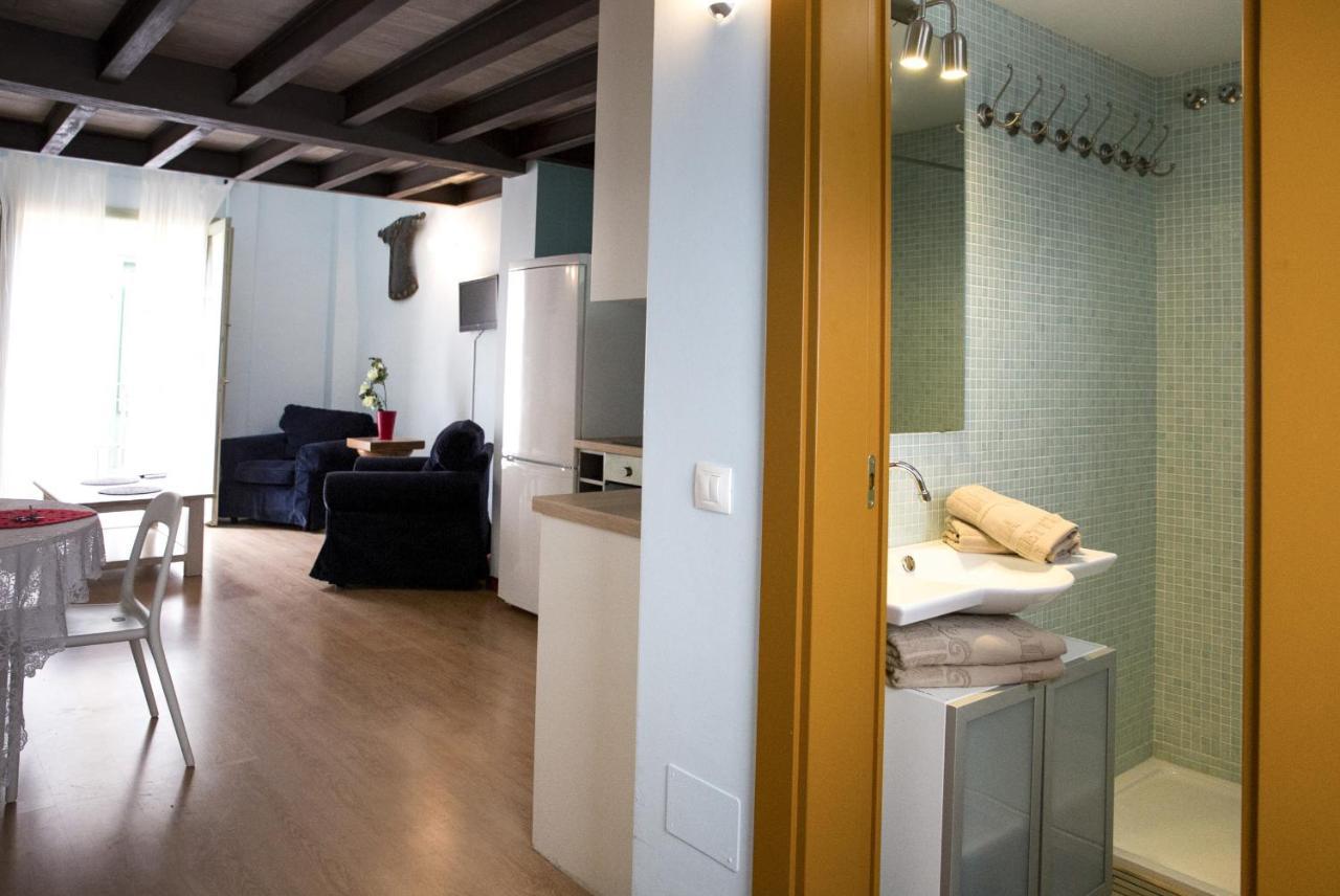 Sea & Wave La Casita De Hinestrosa Apartments Málaga Exterior foto